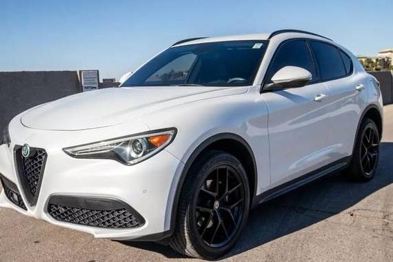 ALFA ROMEO STELVIO 2018 ZASFAKNN5J7C00623 image ALFA ROMEO STELVIO 2018 ZASFAKNN5J7C00623 image